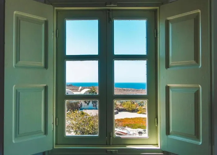 Ecoxenia Aparthotel Oia