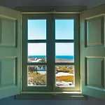 Ecoxenia Lägenhetshotell Oia