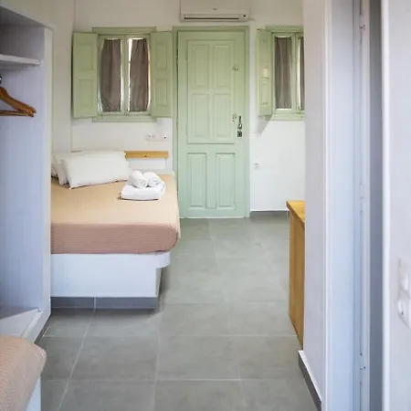 伊科谢尼亚酒店