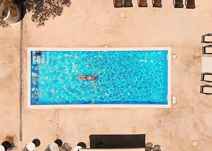 Ecoxenia Oia (Santorini)