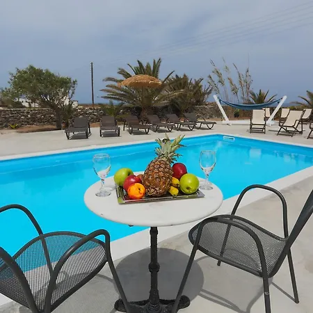 Ecoxenia Oia (Santorini)