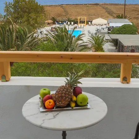 Ecoxenia Oia (Santorini)