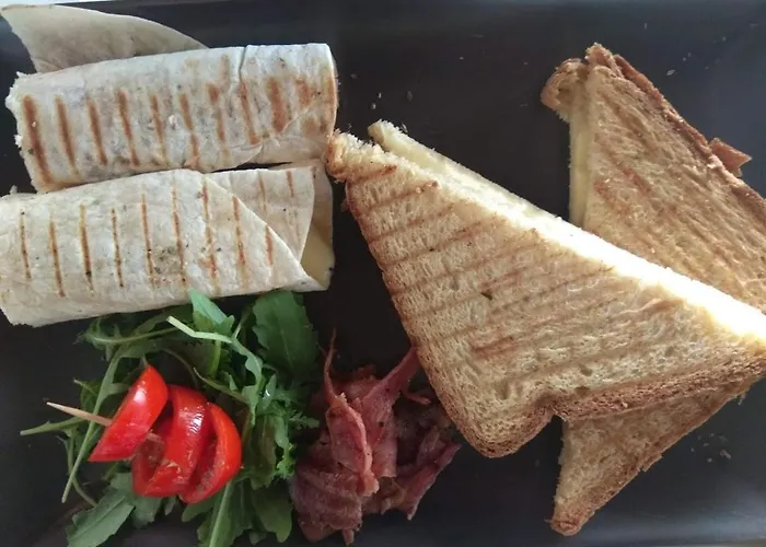 公寓式酒店 伊科谢尼亚酒店