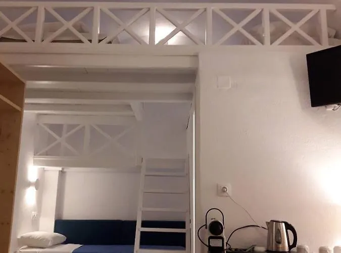 伊科谢尼亚酒店