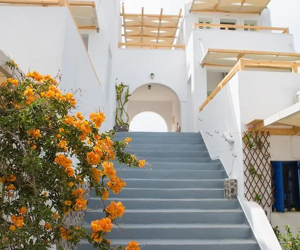 伊科谢尼亚酒店 3*