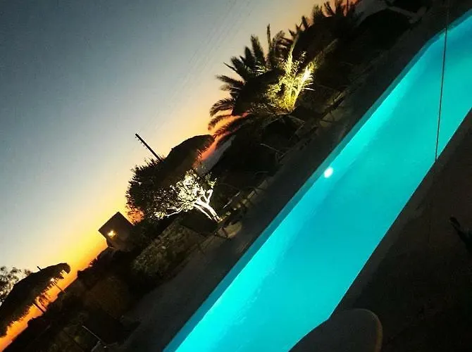 伊科谢尼亚酒店